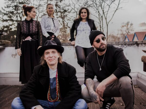 MOLDEN & SEILER FEAT. DAS FRAUENORCHESTER